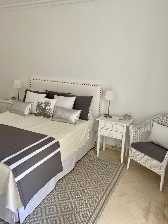 Beautiful Apartment For Rent In Quinta Do Lago With Excellent Resort Facilities Close To Lake And Beach. Exterior foto